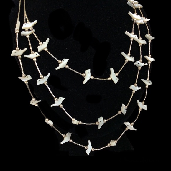 Jewelry - Zuni Bird Fetish Liquid Silver Necklace